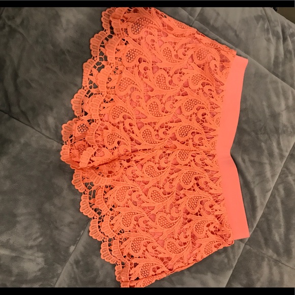 Shinestar Pants - BRAND NEW coral lace shorts.